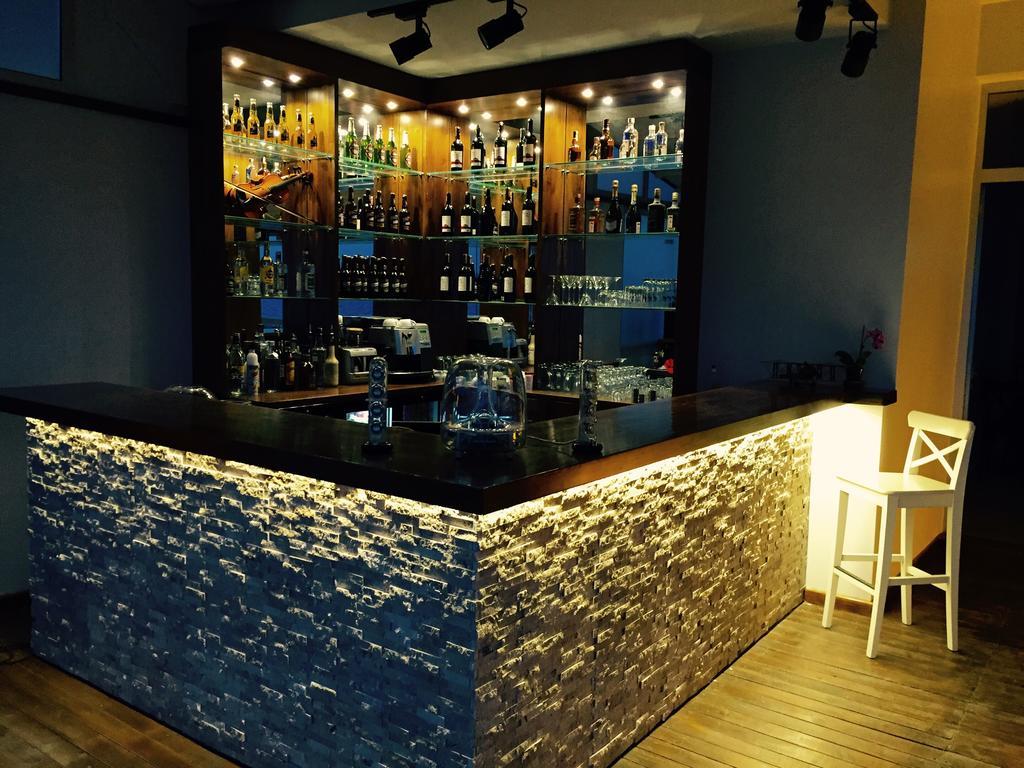 Nemrut Bay Otel Yenifoca 外观 照片