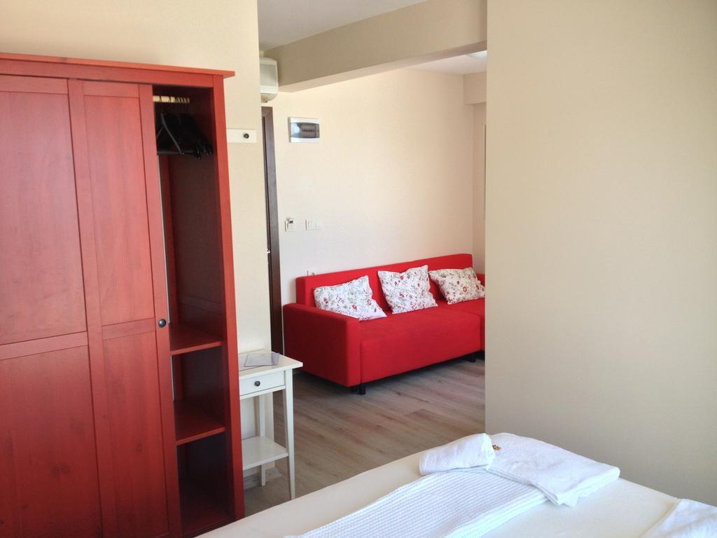 Nemrut Bay Otel Yenifoca 客房 照片