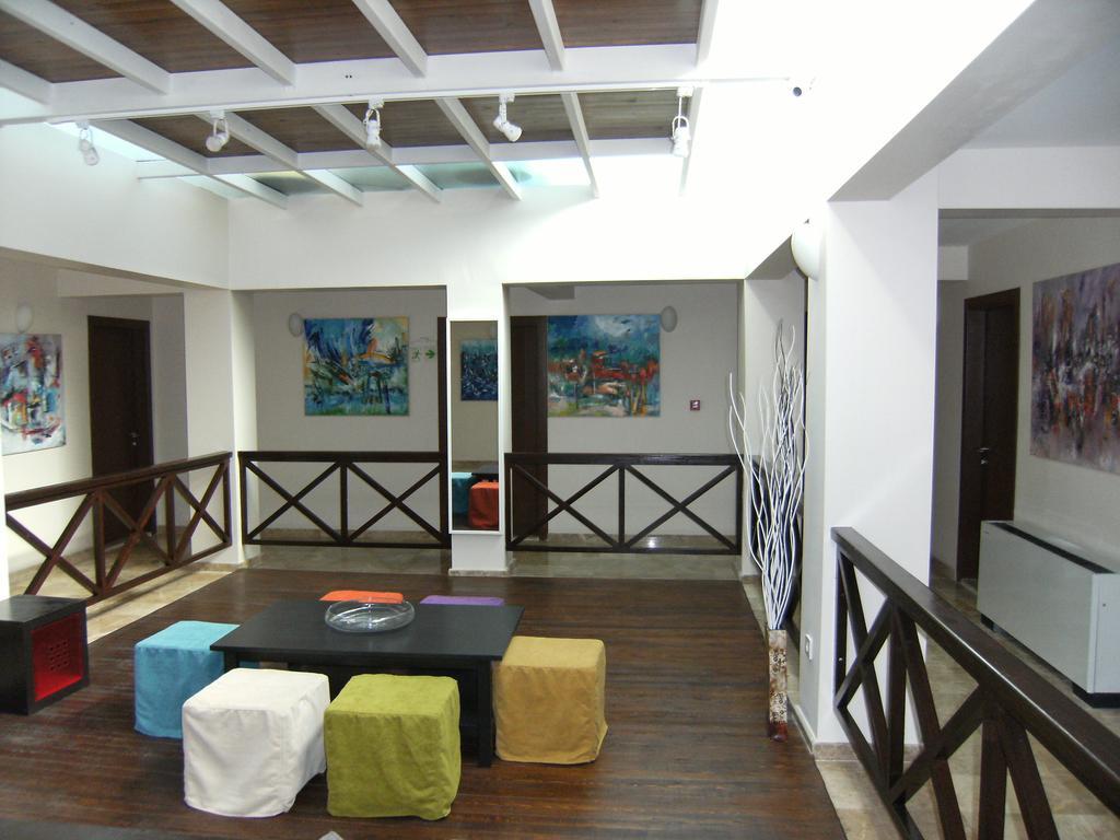 Nemrut Bay Otel Yenifoca 外观 照片