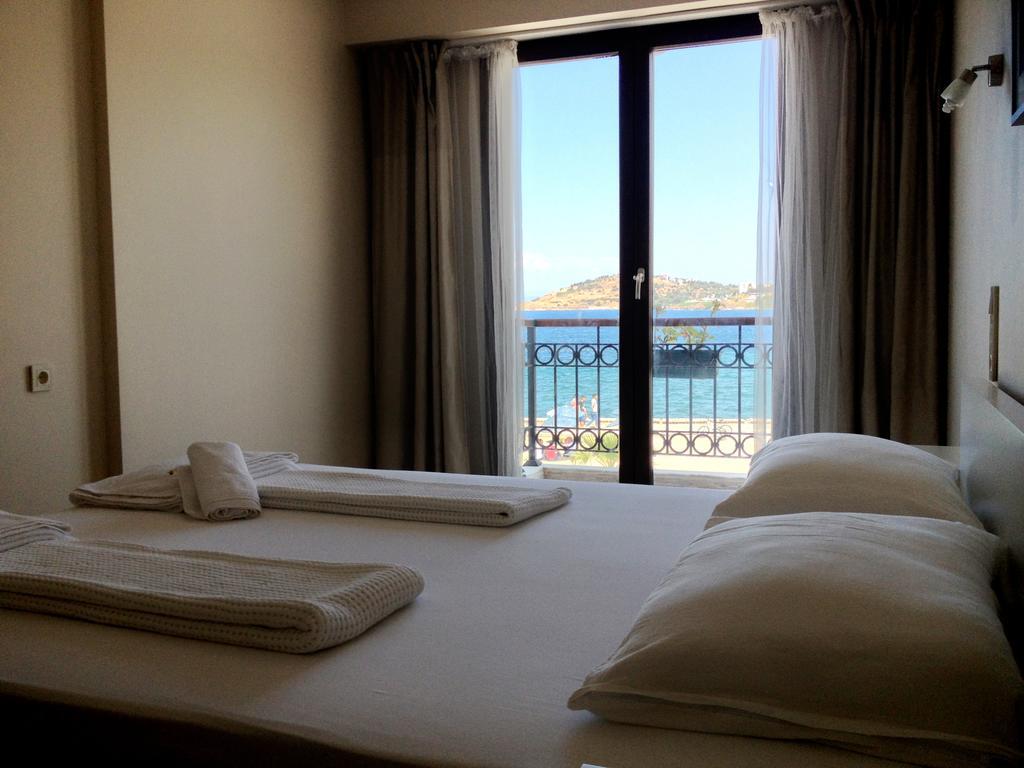 Nemrut Bay Otel Yenifoca 客房 照片